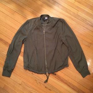 Divided army green lightweight jacket (6)